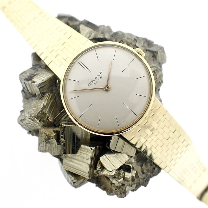 Image 6 of Patek Philippe Calatrava; 18k gold men's watch