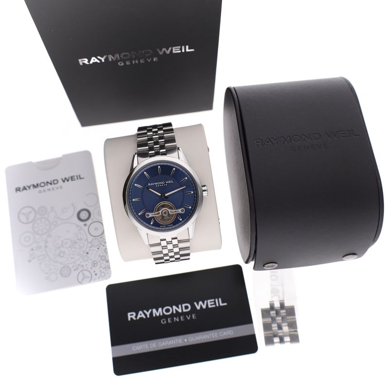 Image 2 of Raymond Weil Freelancer 'Open Hearth' Men's Watch