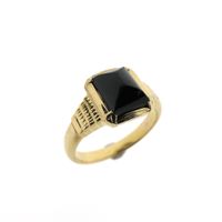 Vintage gold men's ring with onyx