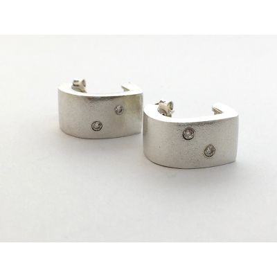 Image 2 of Silver matte earrings with zirconia