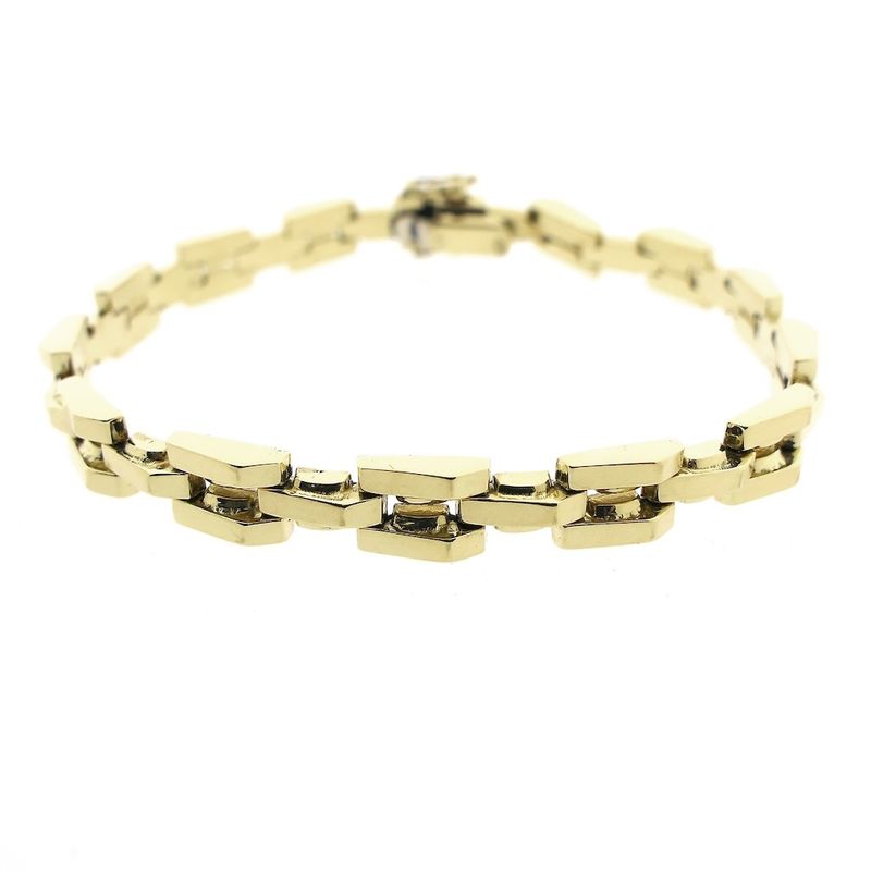 Image 9 of Gold Bismarck link bracelet