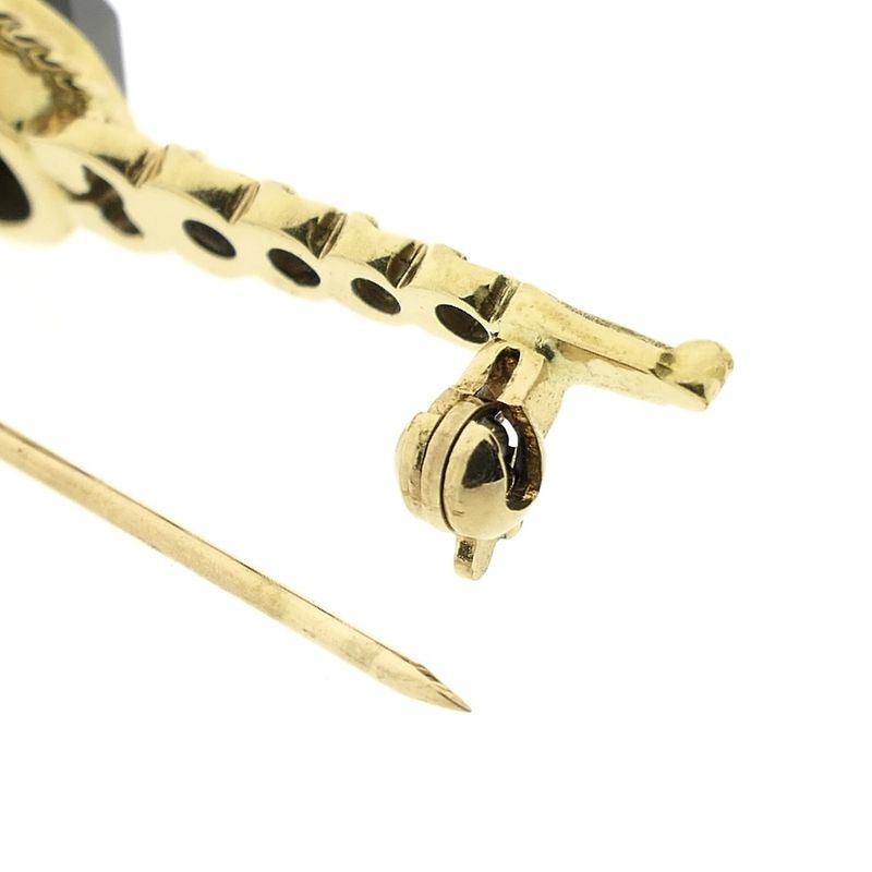 Image 5 of Antique gold brooch with garnet.