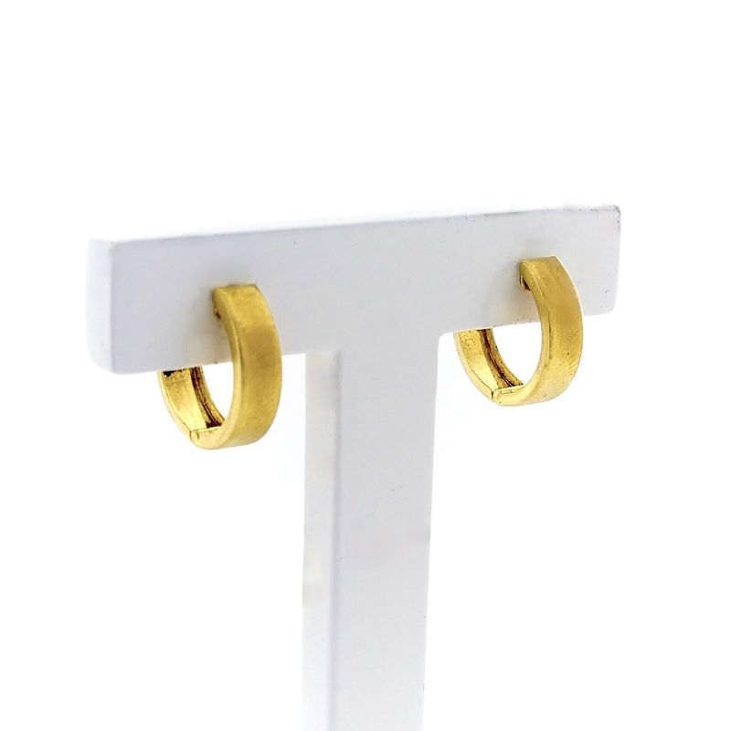 Image 2 of Gold hinged hoop earrings; Ø 14.5 mm