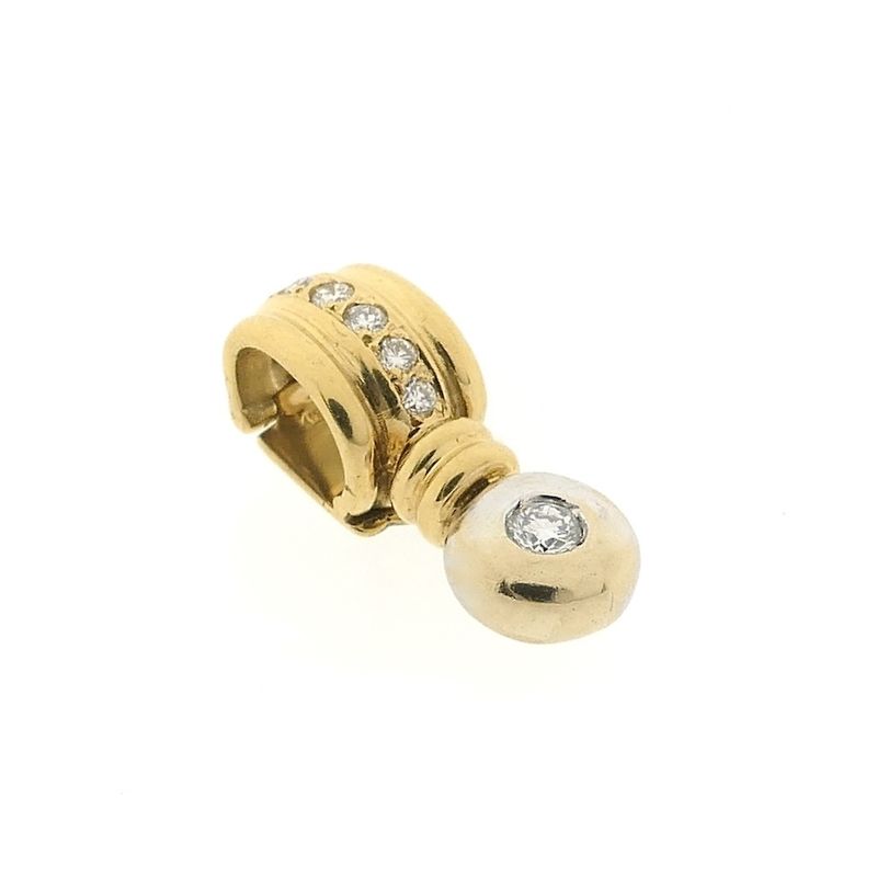 Image 3 of Two-tone gold pendant with diamond | 0.075 ct.