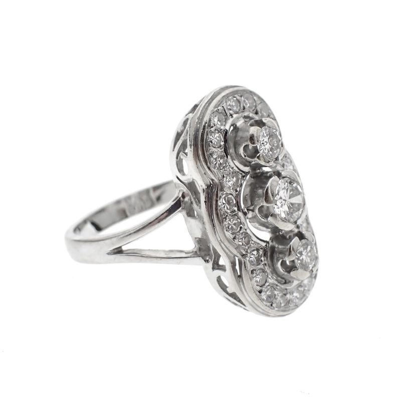 Image 6 of 18K white gold art deco engagement ring | 0.62 ct. diamonds