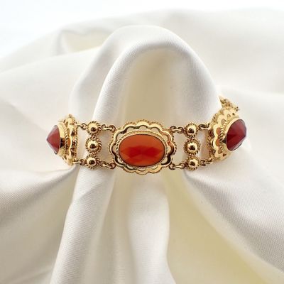 Image 2 of Antique gold bracelet with carnelian