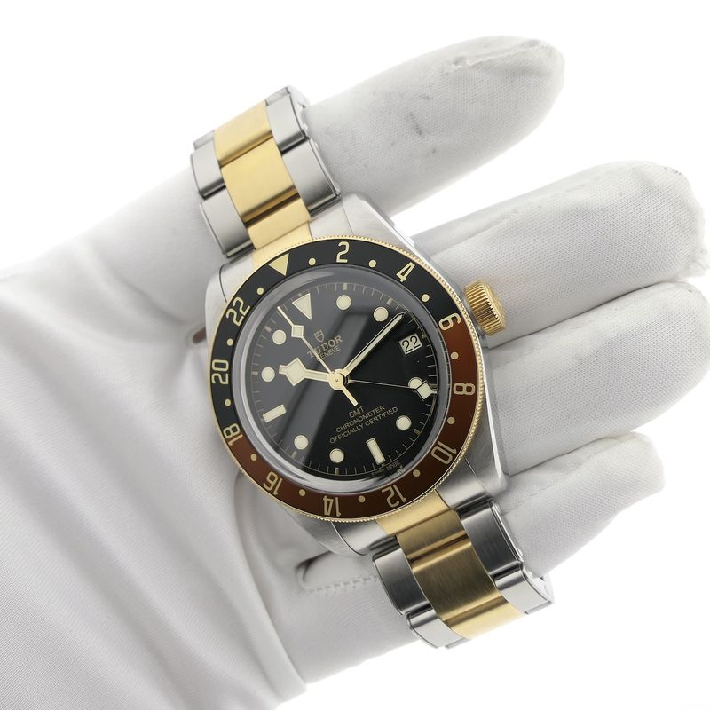 Image 12 of Tudor Black Bay 41mm GMT 'Steel & Gold' 79833MN; Automatic men's watch