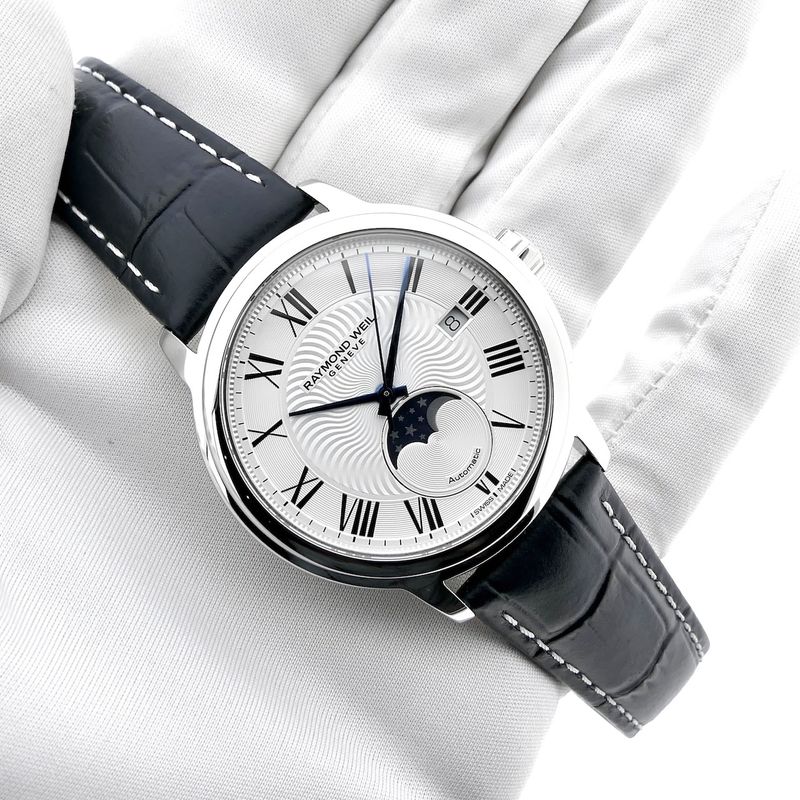 Image 17 of Raymond Weil Maestro 'Moon Phase' 2239-STC-00659; Automatic men's watch with moon phase