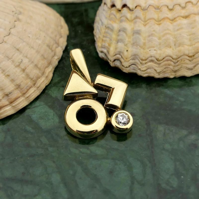 Image 2 of 8 karat geometric pendant with zirconia