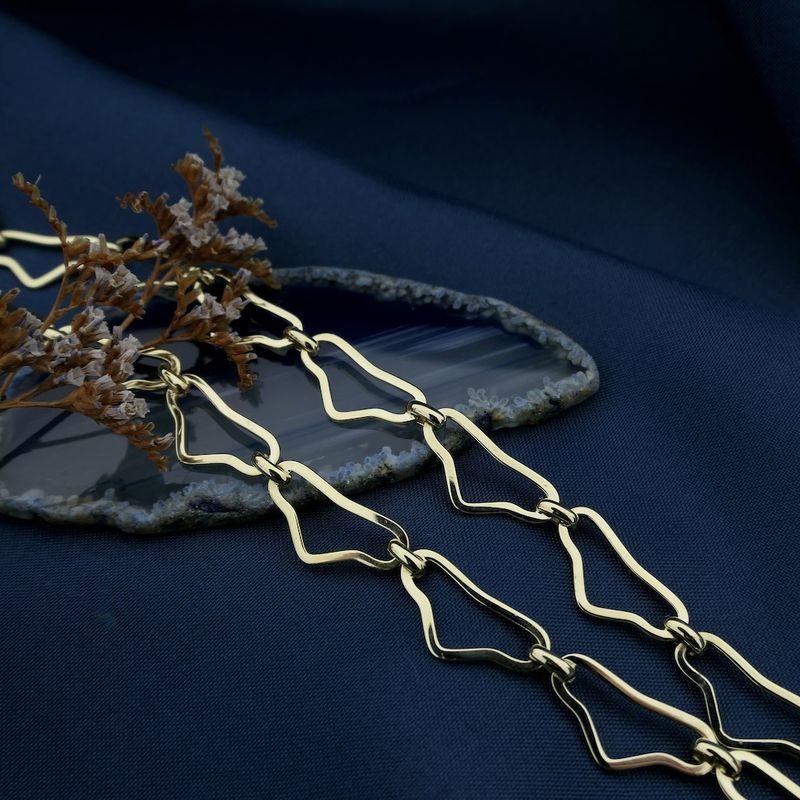 Image 9 of Golden fantasy link necklace