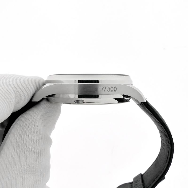 Image 9 of IWC Portuguese '7 Days' Platinum IW5001-04; Platinum men's watch (500 pieces limited edition)