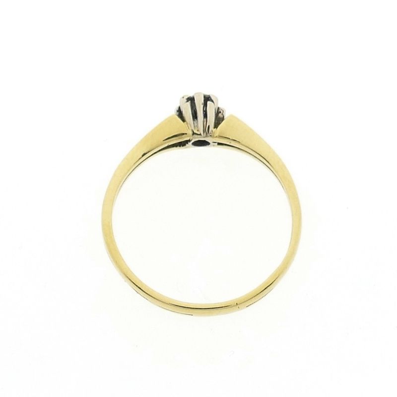 Image 6 of Gold solitaire ring with diamond; 0.14 ct.