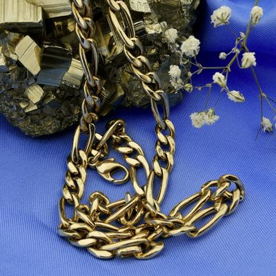 Golden Figaro link chain Image 2 of Golden Figaro link chain