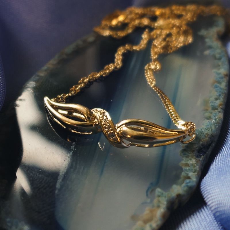 Image 2 of Gold necklace with a fixed pendant and diamond; 0.025 ct. | 42.5 cm