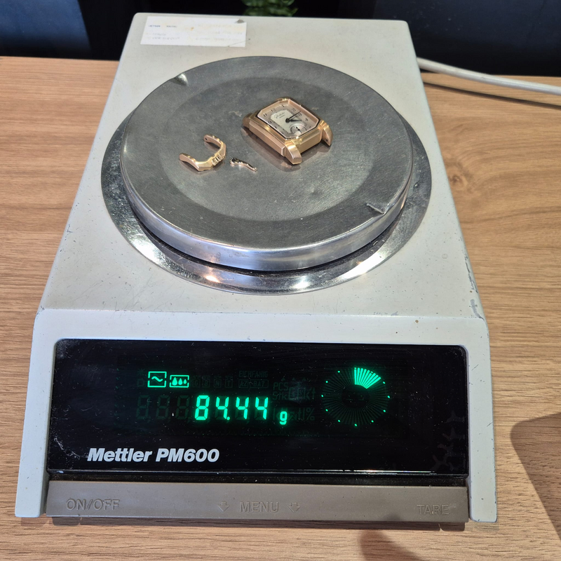 Image 15 of Glashütte Original Senator 1845 Karree 18ct. 42-05-01-02-04; 18ct. Gold Men's Watch