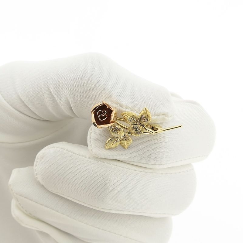 Image 12 of 8-karat bicolor brooch; Vintage/antique | Rose