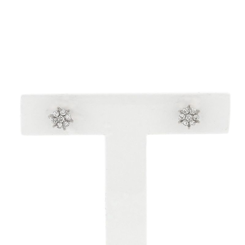 Image 1 of White gold stud earrings with diamond; 0.21 ct.