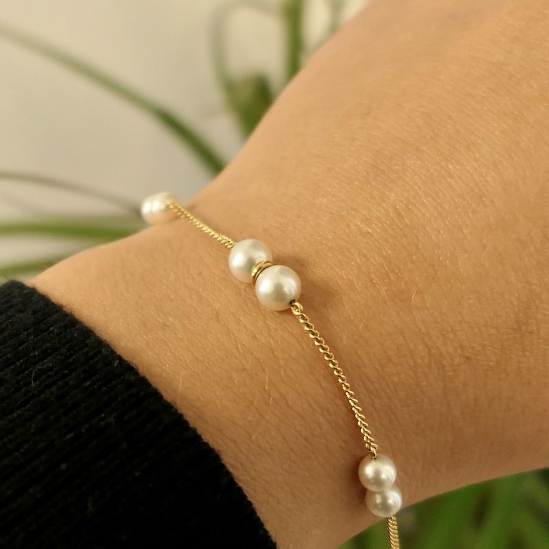 Image 6 of Gold bracelet with pearls