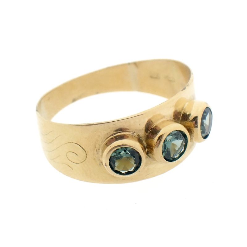 Image 3 of Gold ring with tourmaline