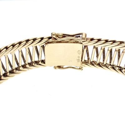 Image 2 of Vintage gold fantasy link bracelet