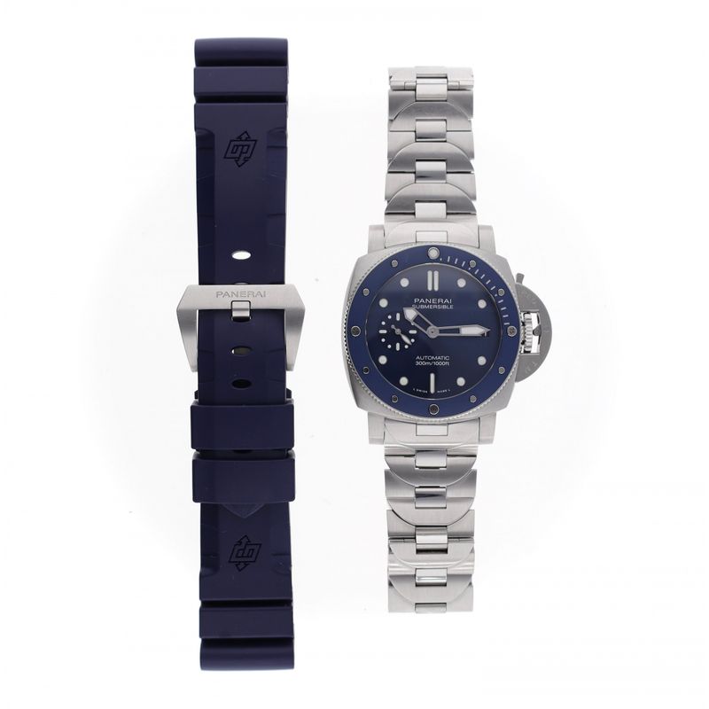 Image 14 of Panerai Luminor Submersible 42mm Automatic PAM02068