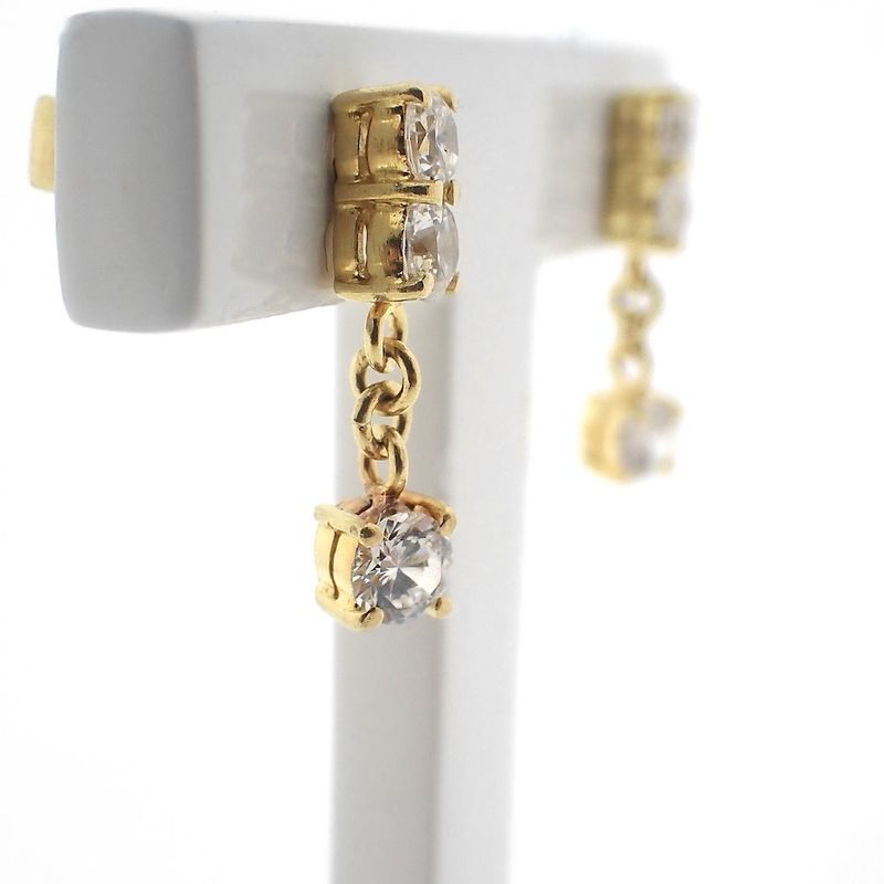 Image 5 of 22 Carat gold Oriental stud earrings with zirconia