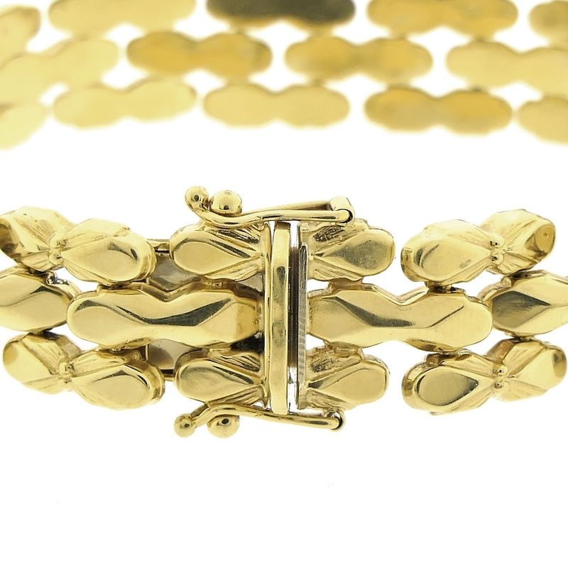 Image 4 of Gold Bismarck link bracelet; 19.5 cm