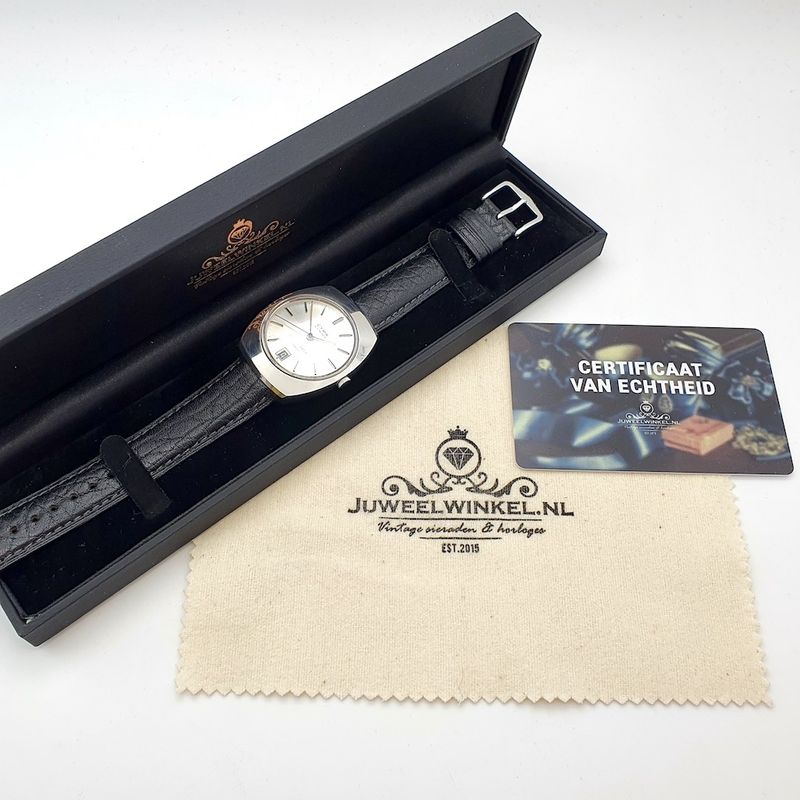 Image 3 of Cyma Conquistador Automatic; Vintage men's watch