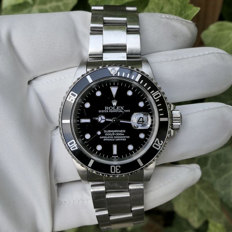 Image 11 of Rolex Submariner Date 16610; Men's diving watch in full set from 1995