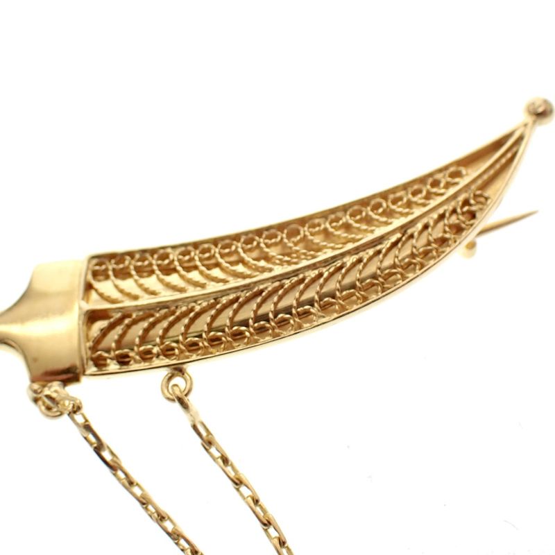 Image 7 of Gold brooch of an Arab dagger