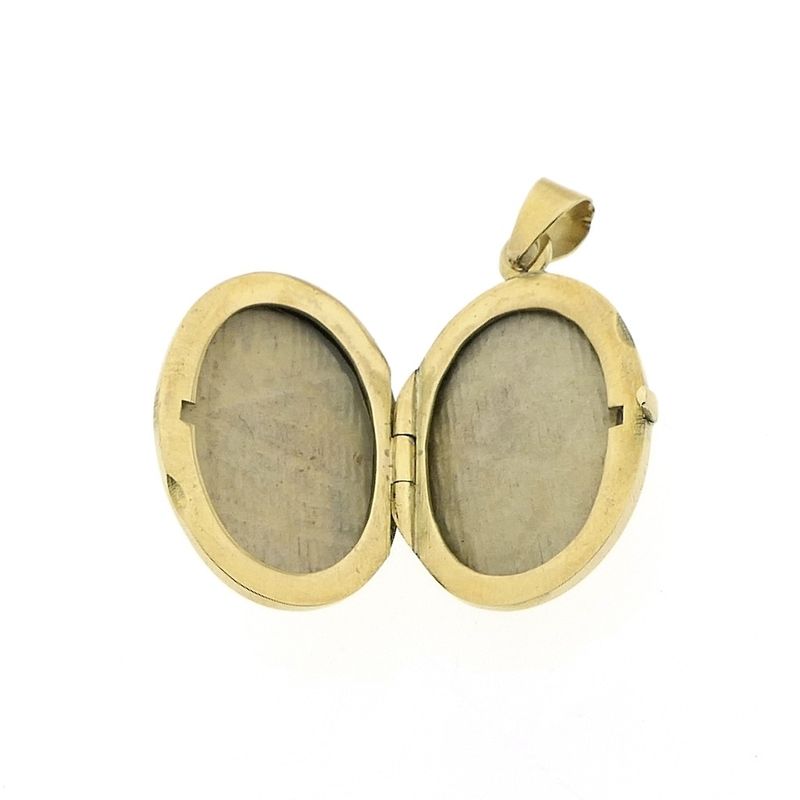 Image 3 of Vintage gold locket pendant | Floral design