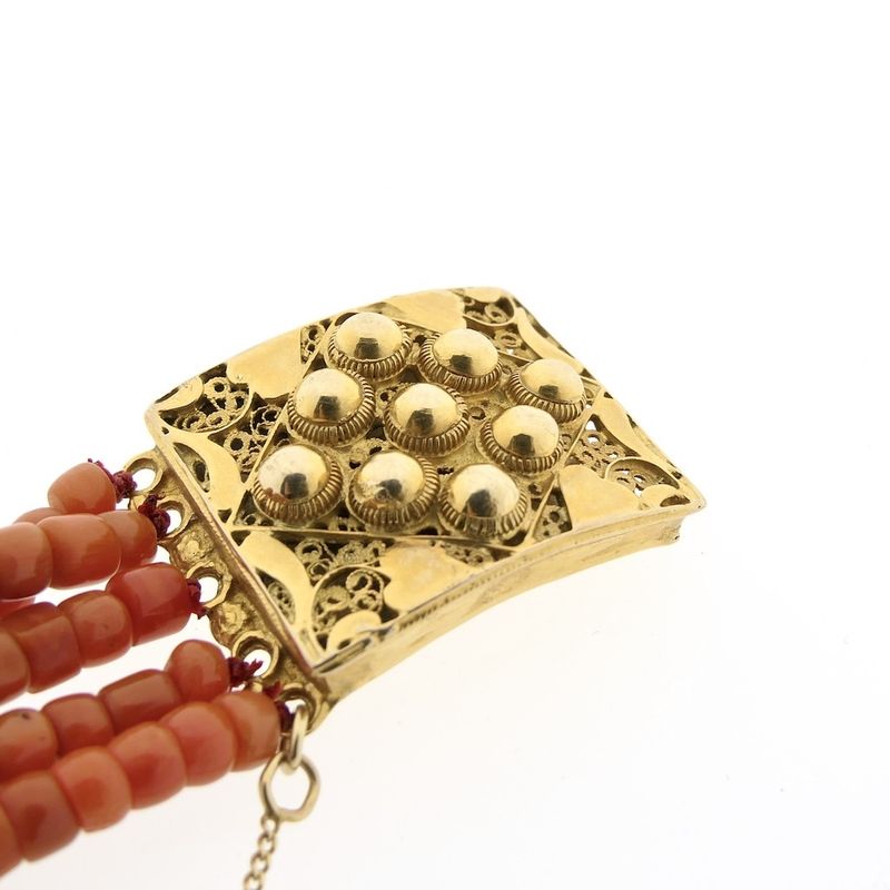 Image 7 of Red coral bead bracelet with gold clasp | 20.5 cm