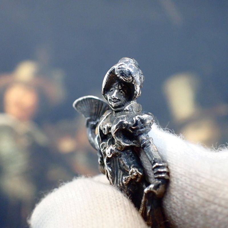 Image 6 of Vintage silver statuette of a dancing lady