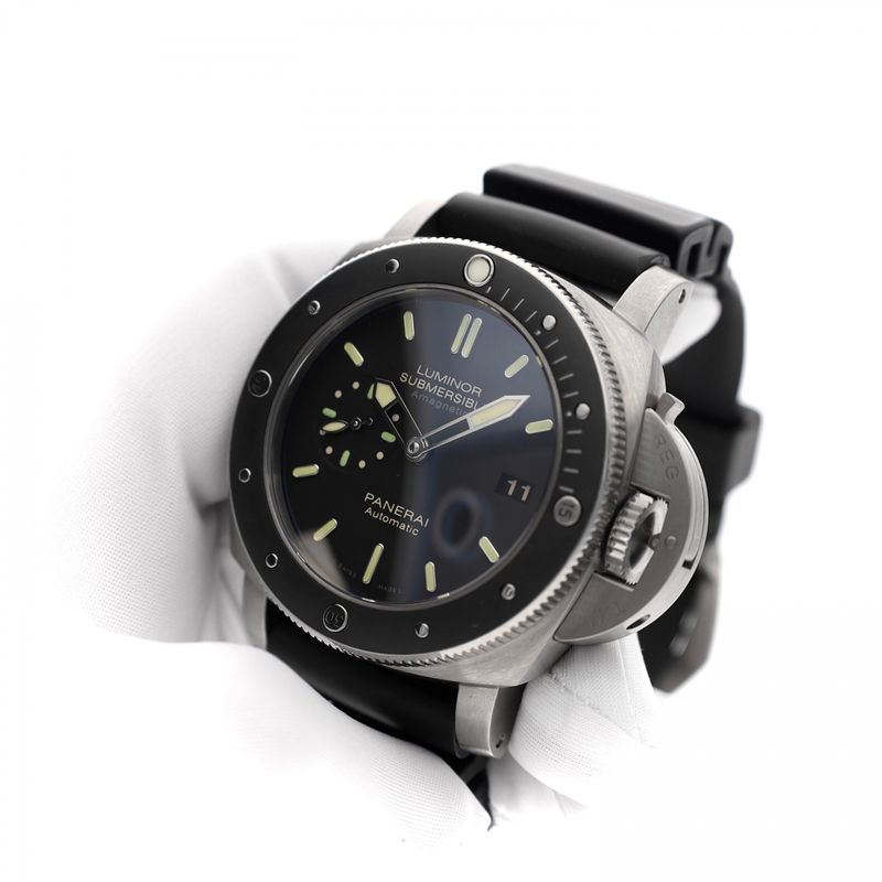 Image 5 of Panerai Luminor Submersible PAM00389; Automatic Watch