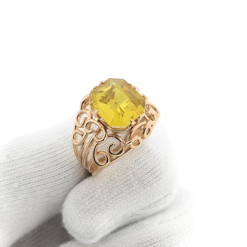 Image 9 of Vintage rose gold ring set with synthetic yellow gemstone