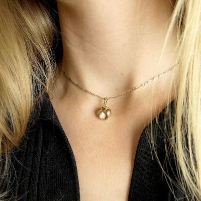 Image 2 of Gold yin yang pendant