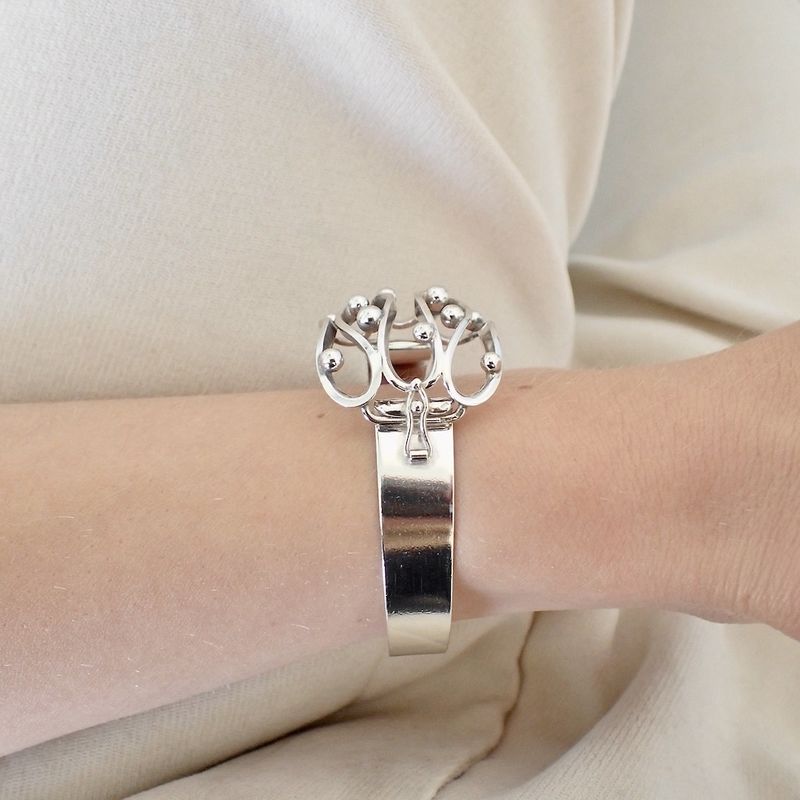 Image 3 of Silver bracelet with a fantasy design; E. Granit & Co | Ø 48 mm