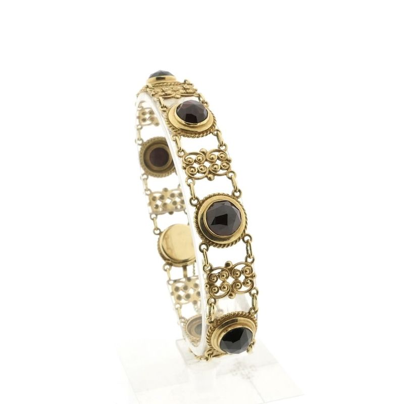 Image 1 of Antique gold boat bracelet with garnet