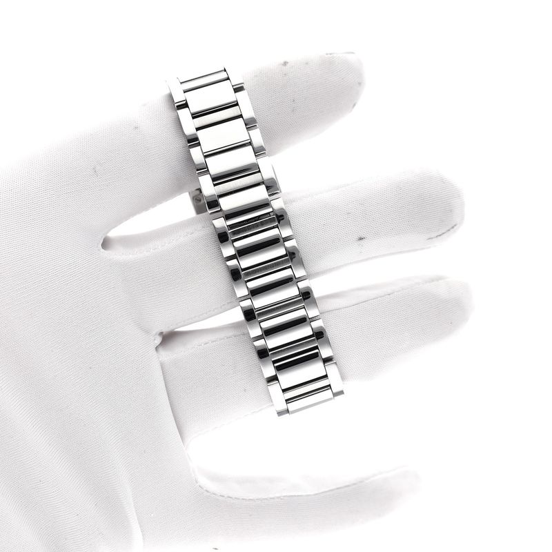 Image 16 of Cartier Tank Must 4322 WSTA0051; Unisex watch