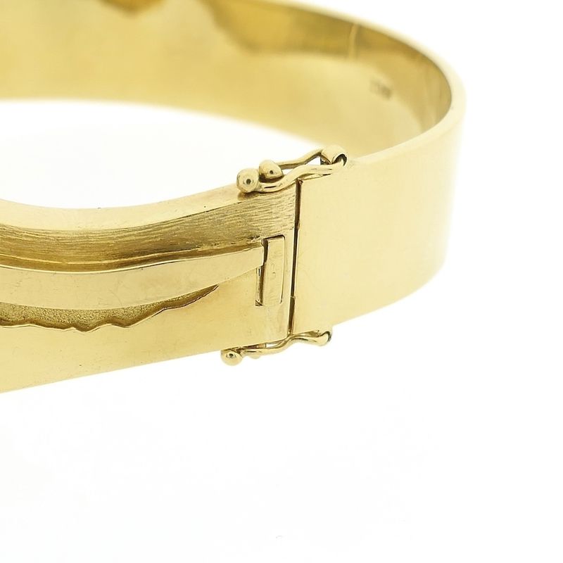 Image 8 of Robust gold slave bracelet.