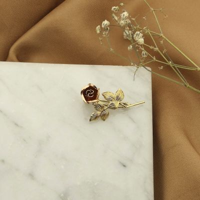 8-karat bicolor brooch; Vintage/antique | Rose Image 2 of 8-karat bicolor brooch; Vintage/antique | Rose