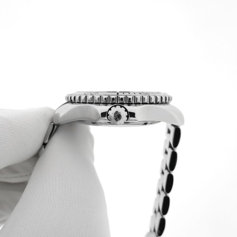 Image 5 of Breitling Shark Automatic A17605; Automatic men's watch