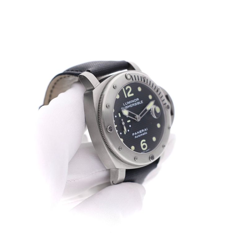 Image 9 of Panerai Luminor Submersible 44mm Titanium PAM00025; Automatic Watch