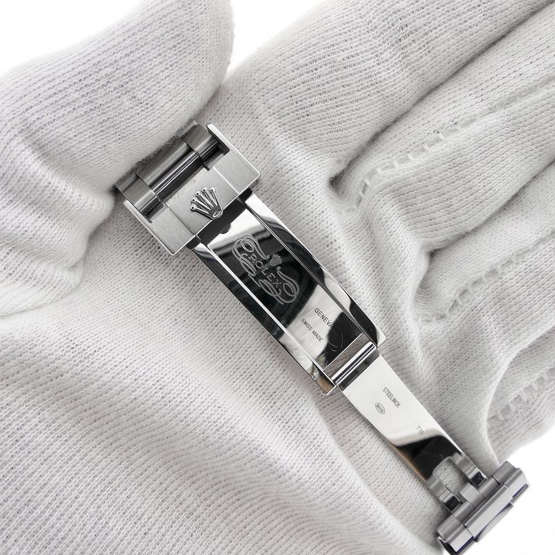 Image 16 of Rolex Sea-Dweller 43mm 126600; Automatic men's diving watch