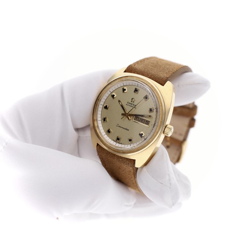 Image 10 of Breitling Chronomat 32mm A77310; Ladies Watch