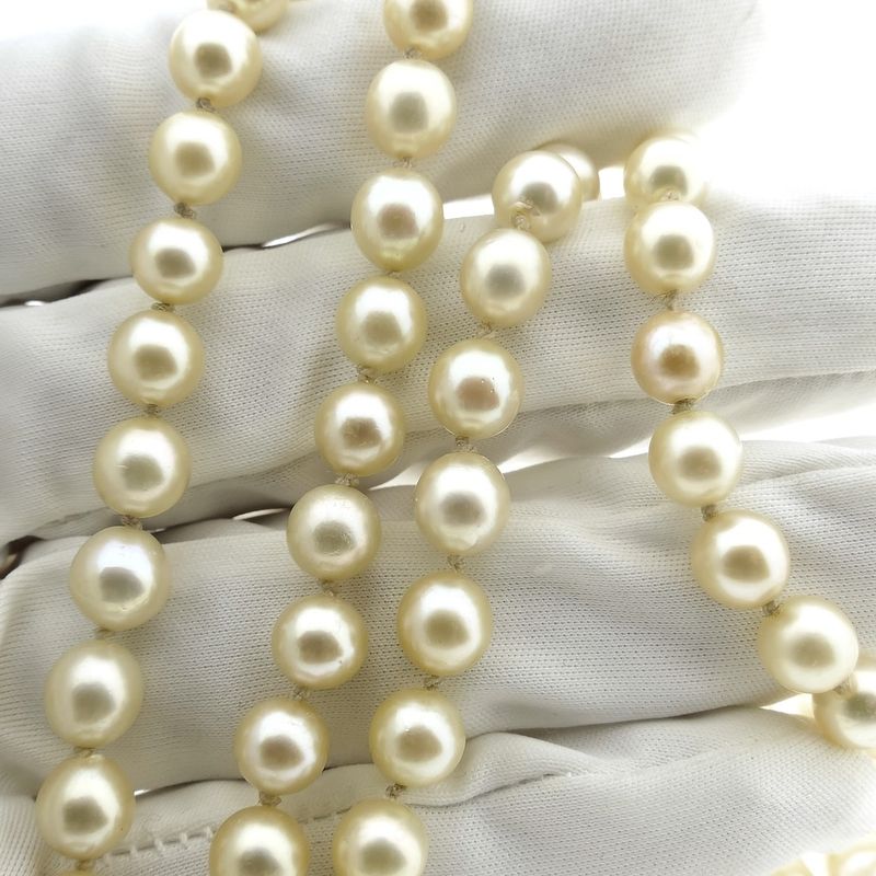 Image 3 of Vintage pearl necklace with white gold clasp | 51 cm