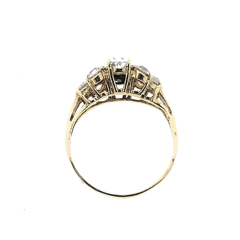 Image 4 of Gold ring with zirconia