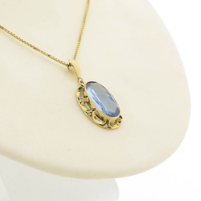 Image 6 of Gold pendant with Aquamarine