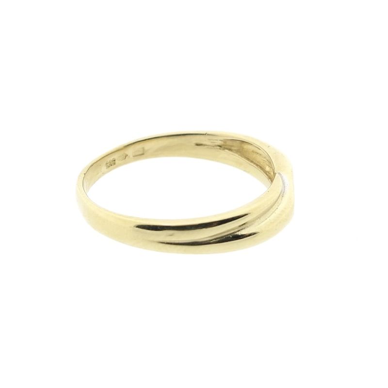Image 5 of Gold solitaire ring with diamond; 0.04 ct.