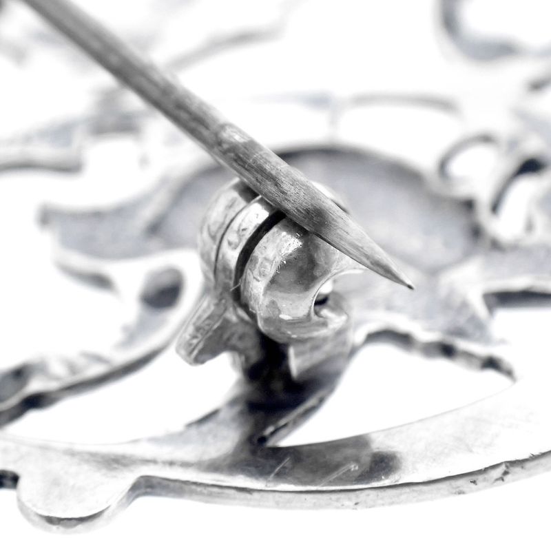 Image 7 of Silver brooch | Floral design